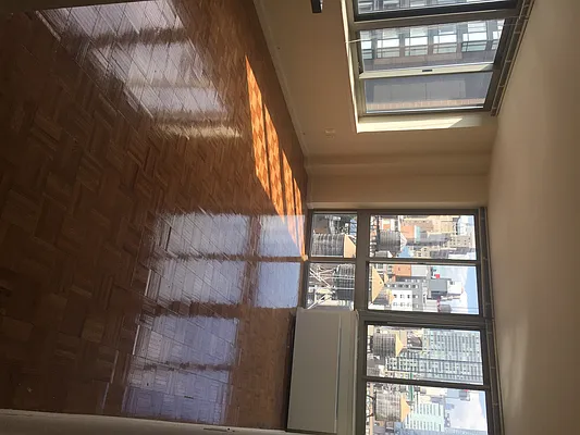 Rented by Chelsea Tower | media 12