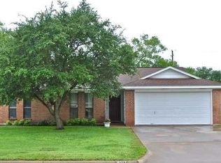 4517 Kingsdale Dr, Bryan, TX 77802