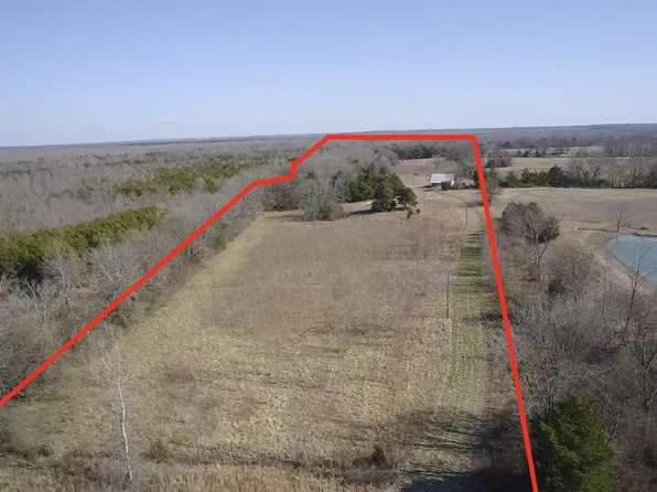 Hickory Grove Rd, Starkville, MS 39759