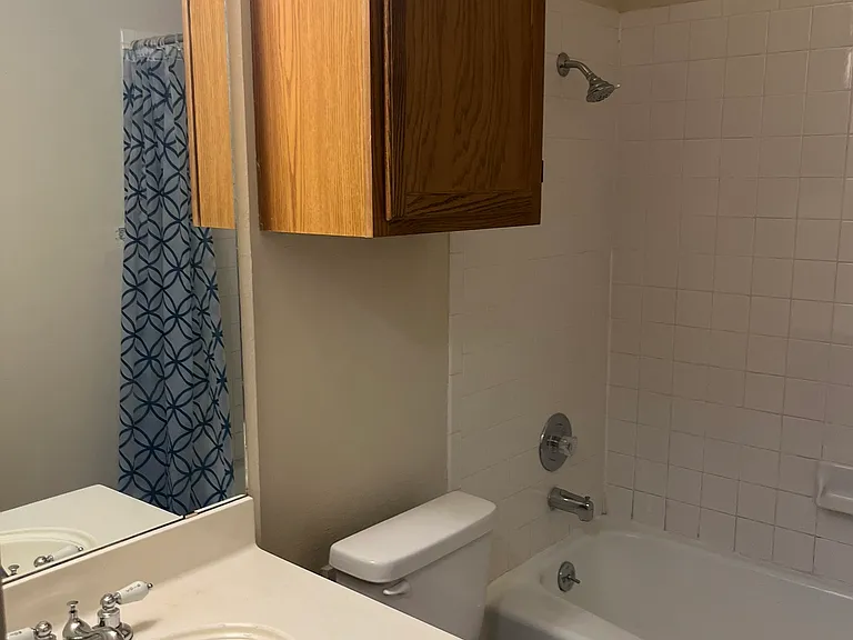 212 Sailmaster St #A — Photo 14