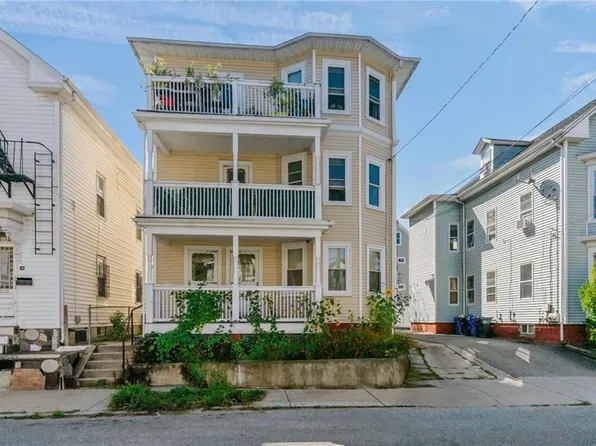 16 Ruggles St, Providence, RI 02908