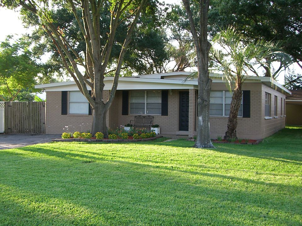 Gorgeous Home on GREAT South Tampa street