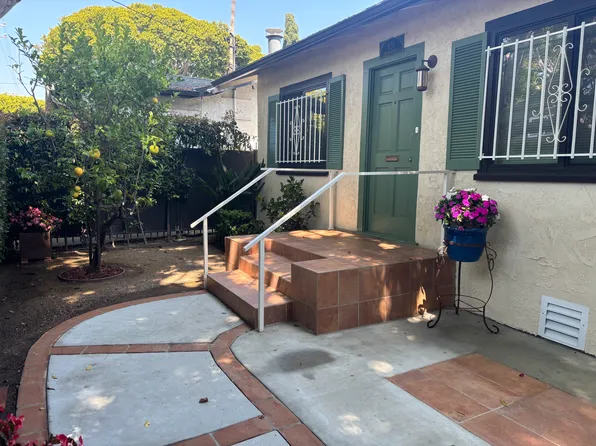 820 Michigan Ave #820, Santa Monica, CA 90404