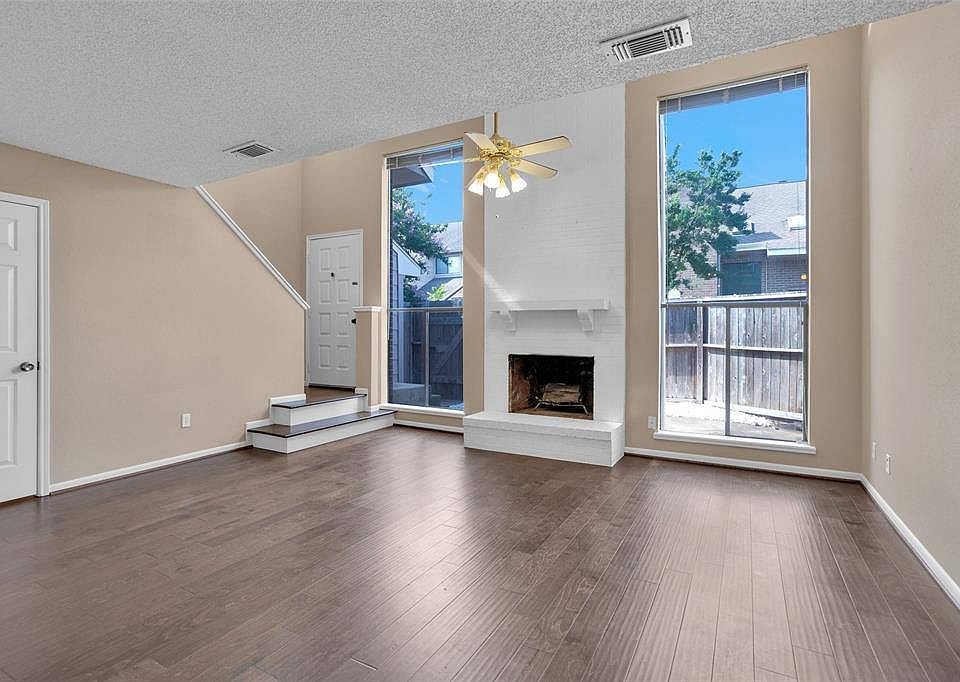 1st image of 2851 Panagard Dr