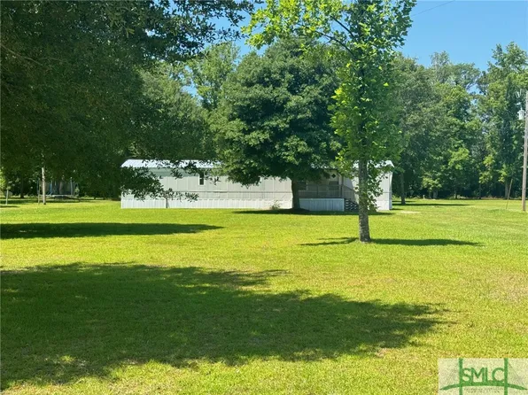 3343 Eldora Road, Ellabell, GA 31308