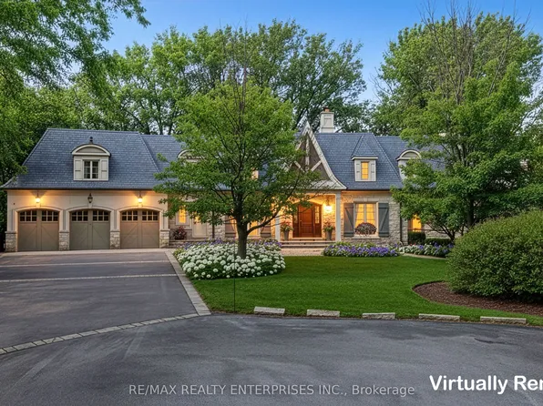 1093 Algonquin Dr, Mississauga, ON L5H 1P3