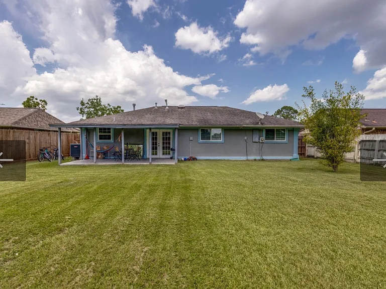 12210 Pompton Dr — Photo 18