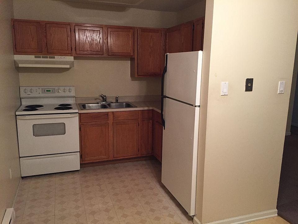 1st image of 24205 W Hazelcrest Dr Ste 2