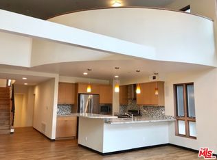 2614 Corralitas Dr, Los Angeles, CA 90039