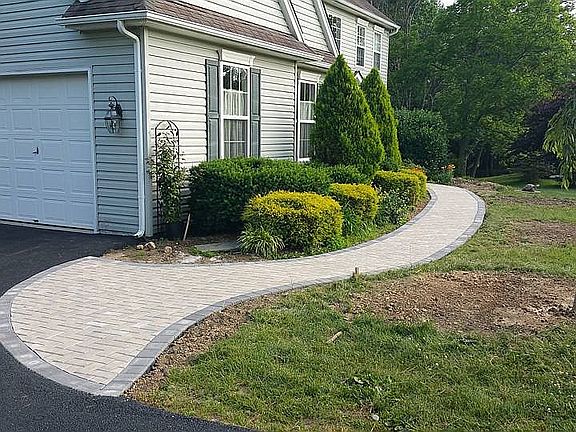 2nd image of 57 Meadowcroft Ln