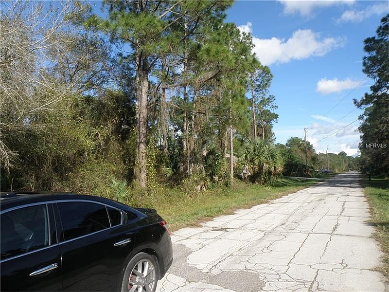 2nd image of Casanova Ave