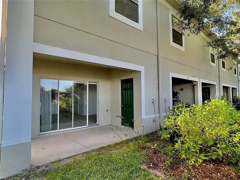 10946 Savannah Wood Dr #147 — Photo 4