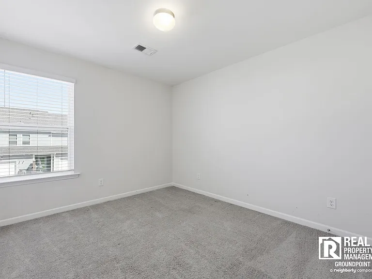 276 Godwit Dr — Photo 14