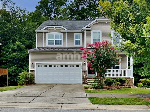 1525 Essexwood Dr, Fuquay Varina, NC 27526