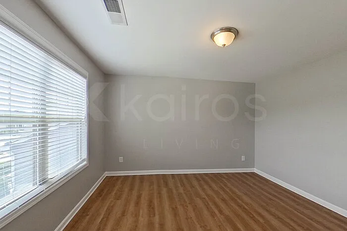 215 Orchard Ln — Photo 19