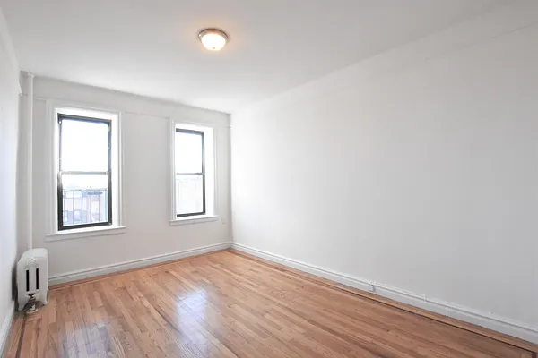 Rented by Bold New York | media 12