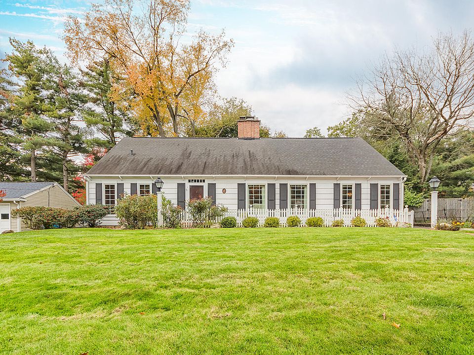 1st image of 4114 E Hillandale Dr