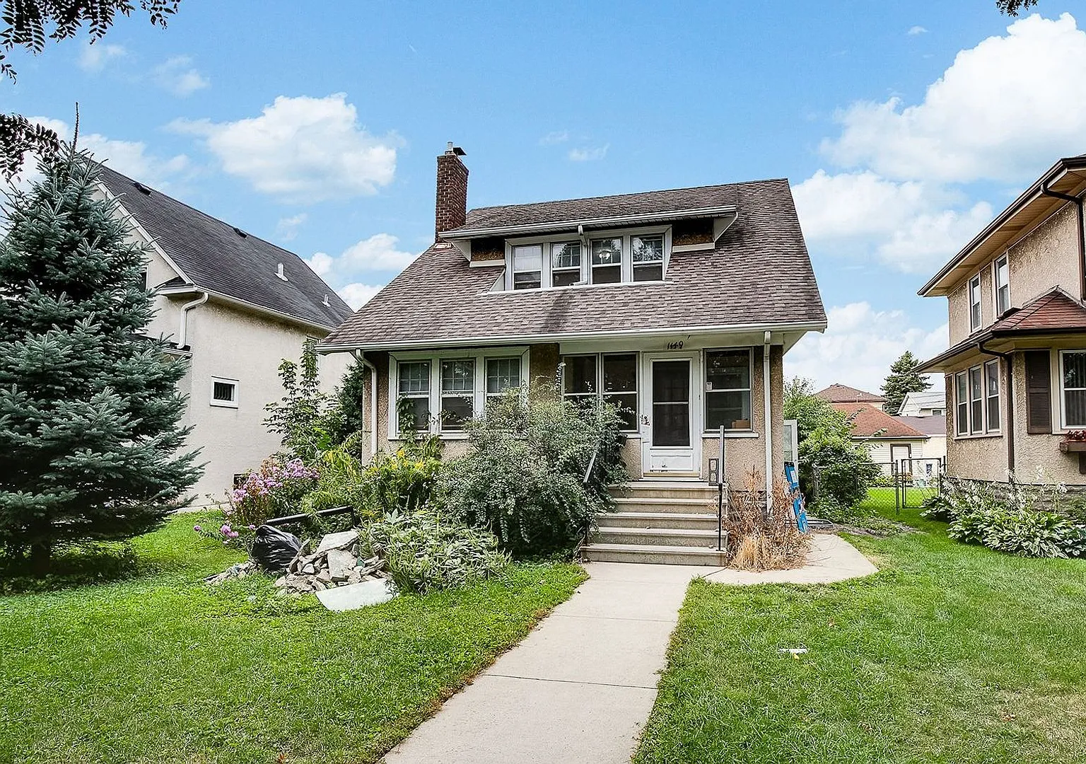 Cute 6 bedroom - Non-Duplex House In Como for September 2027! — Photo 1