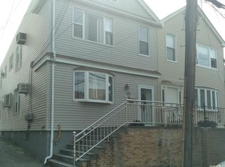 77-40 66th Rd, Middle Village, NY 11379