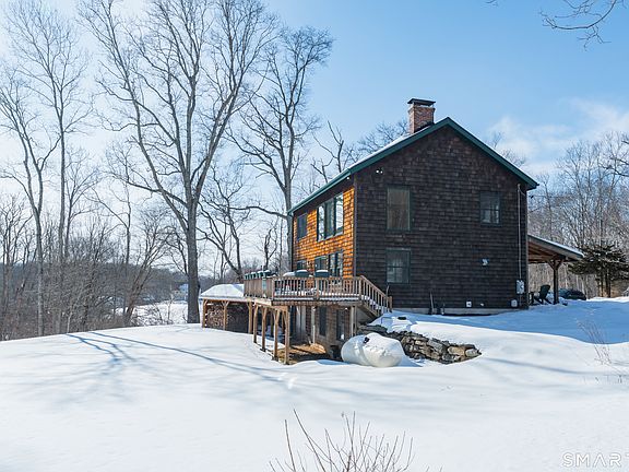 2nd image of 167 Round Hill Road