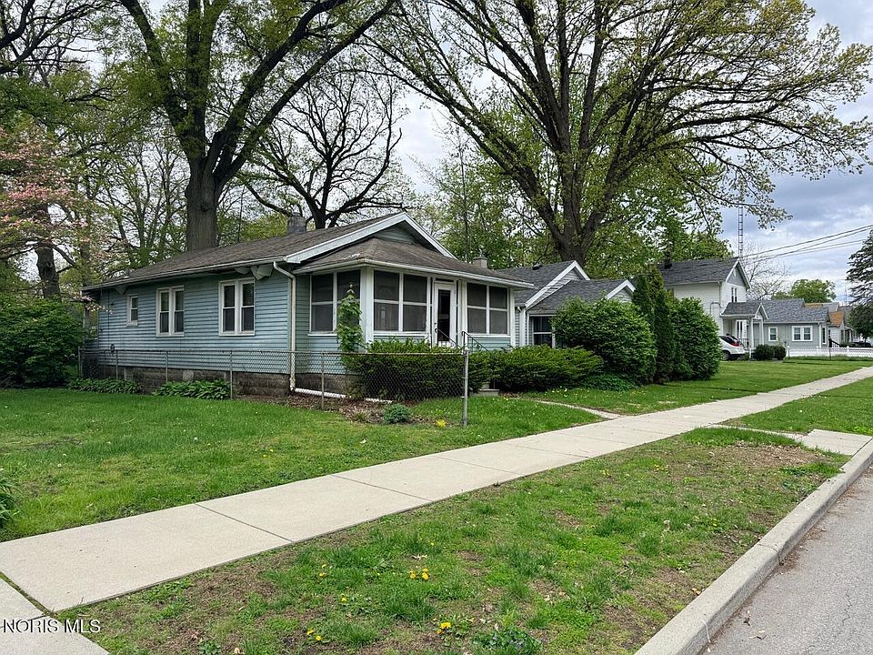 1st image of 2319 Dana St