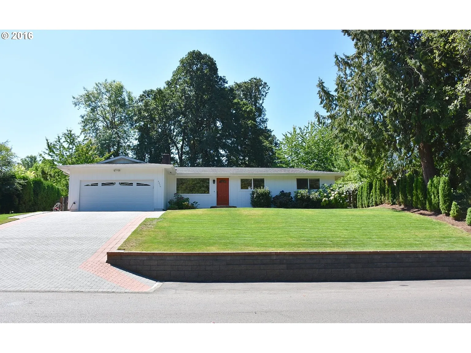 2370 Jolie Pointe Rd photo 1