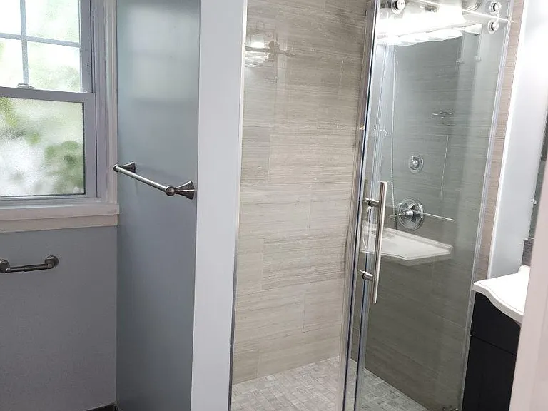 1st floor bathroom