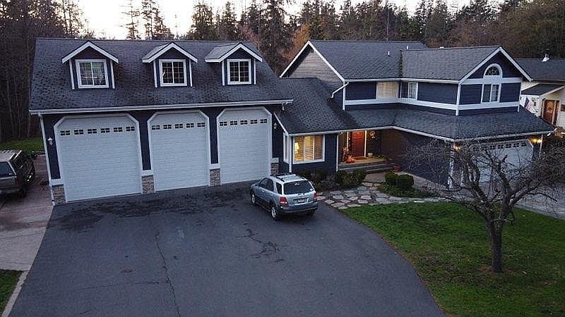 2nd image of 2616 Shannon Point Rd
