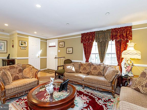2nd image of 13659 Winterspoon Ln #28