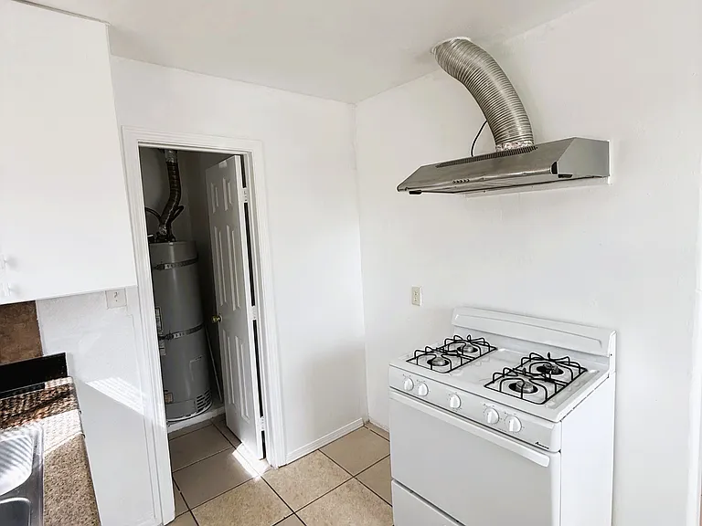 1735 W Foothill Blvd #A — Photo 7
