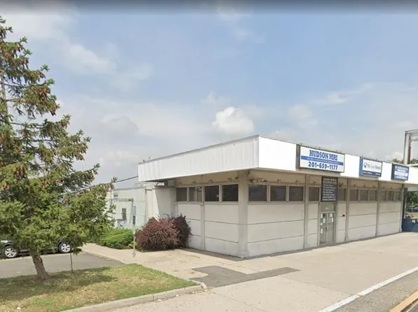 2811 Kennedy Blvd, North Bergen, NJ 07047