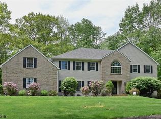 40 Morning Star Dr, Sparta, NJ 07871