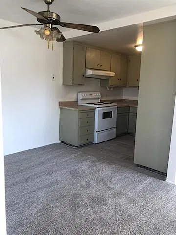 1 bed, 677 sqft, $1,100 — Photo 3