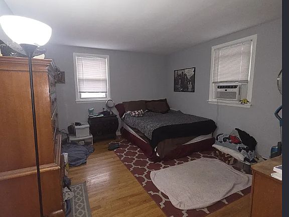 4th image of 628 Chestnut St #6L