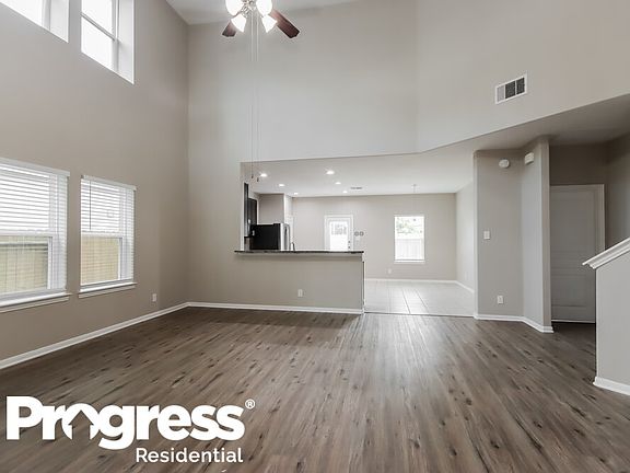 4th image of 411 Stevia Ave