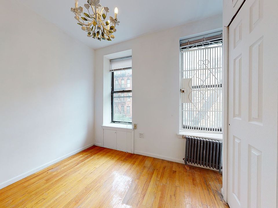 1st image of 214 E 10th St APT 6