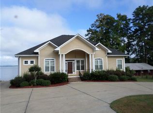 140 Bundrick Rd, Lexington, SC 29072