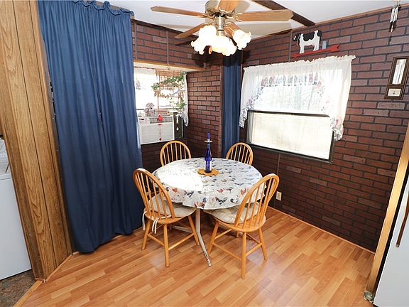 5th image of 24792 Lakeview Dr