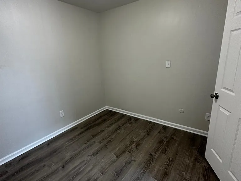 Den or office room(Extra)
