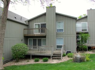 7113 Lake Shore Dr UNIT 9, Okoboji, IA 51355