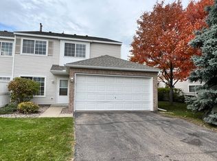 1728 Crestview St, Shakopee, MN 55379