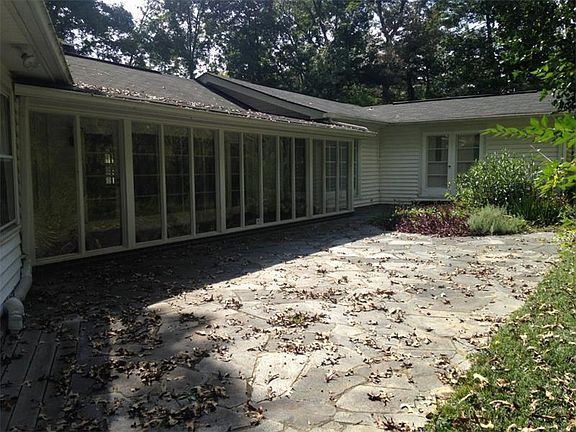 2nd image of 676 Dixon Dr #0