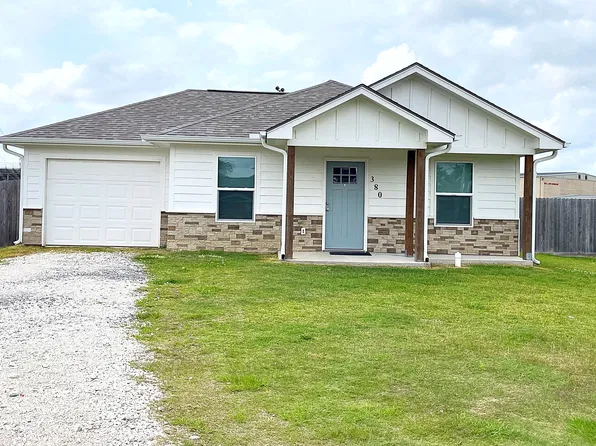 380 Bower Dr, Bridge City, TX 77611