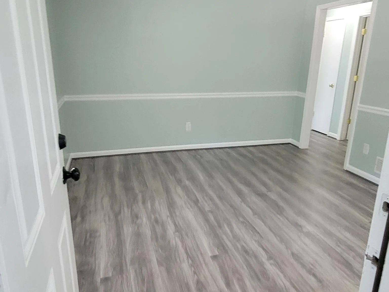 2 bed, 1000 sqft, $1,500 — Photo 4