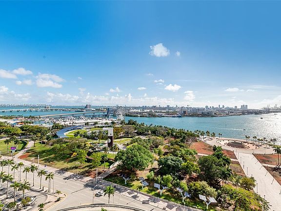 5th image of 50 Biscayne Blvd APT 1808