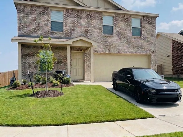 8301 Hollow Bnd St, Fort Worth, TX 76177