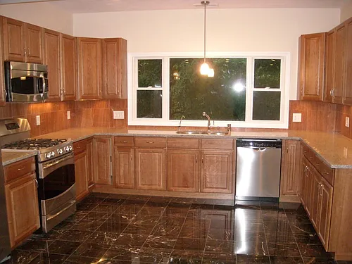 194 Auburn St #2 Photo 1