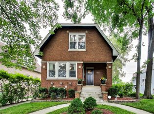 4840 W Grace St, Chicago, IL 60641
