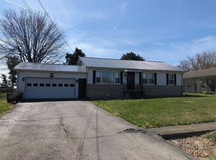 712 Park Ln, Radcliff, KY