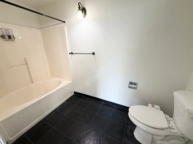 2036 Newport Way NW — Photo 15
